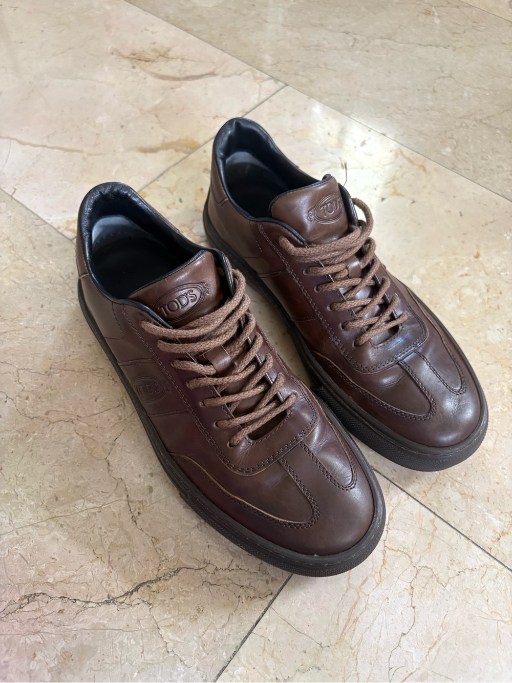 Tod's logo-debossed Leather Sneakers UK6